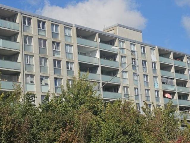00187 Appartement 4 pièces Rue du Bois Noir 74 76 78 La Chaux de Fonds