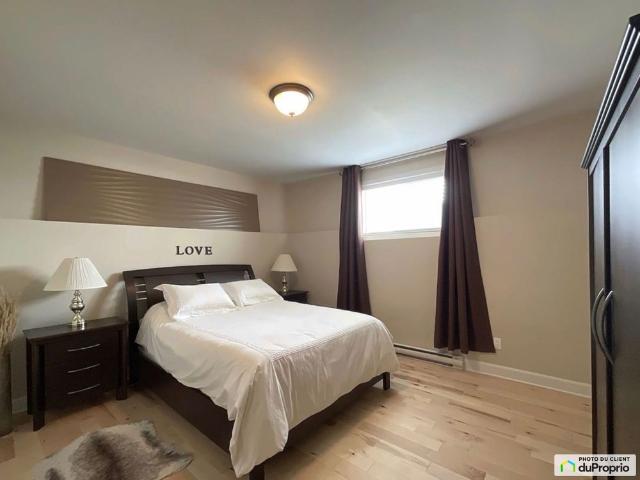 002 670, Forbes, Vaudreuil Dorion à louer
