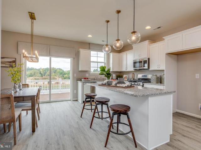 002 Ravello Court