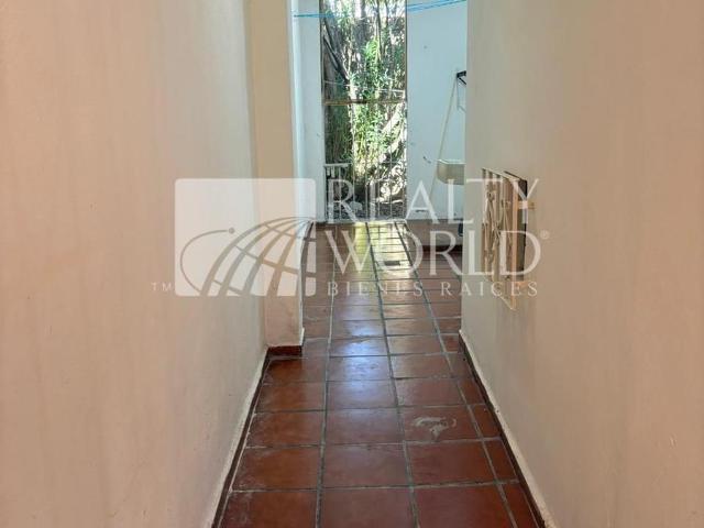 003 00894 CR Casa en renta Bosques de la Pastora