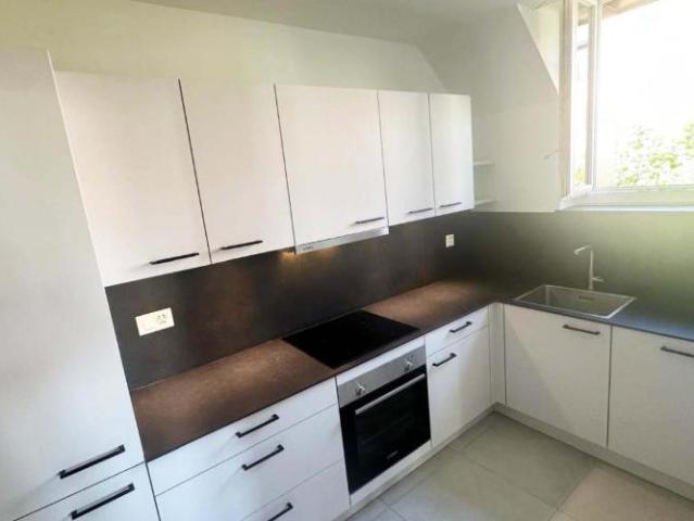 00827 Appartement 4 pièces Paix 21 La Chaux de Fonds