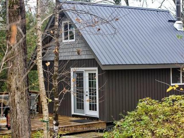 00 Jack'S, Parry Sound Remote Area Golden Valley, ON, P0H 1A0 house for sale | Listing ID X12883 | Royal LePage