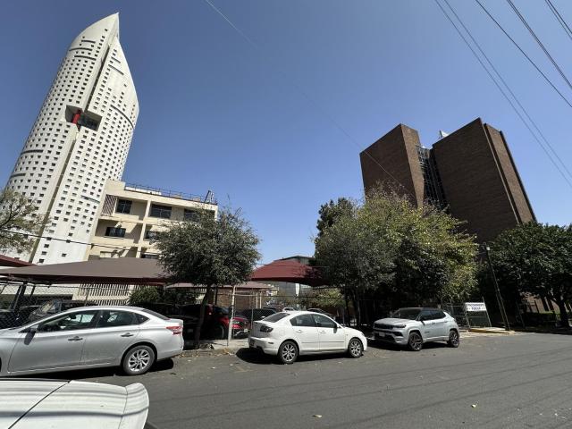 0102 ? Propiedad comercial en Venta | Col. Los Doctores, Monterrey