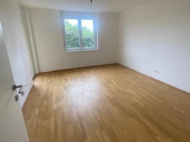 01.11.2026 – Nähe Keplerplatz – Helle sonnige Singlewohnung mit Parkblick – 1100 Wien