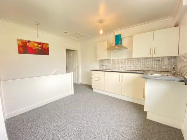01 Bed Flat* Hayes* Rostrevor Grd* UB3
