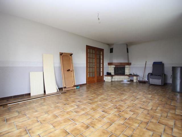 02190 Villeneuve sur Aisne 6 pièces 121.28 m2