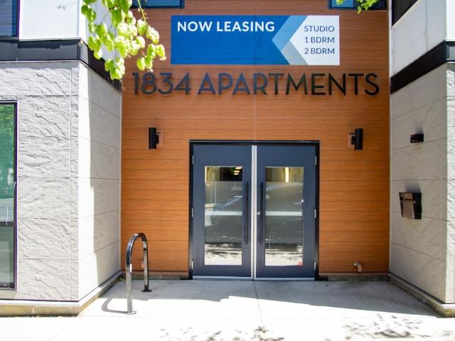 037 1834 Apartments 1 Bedroom Apartment for Rent at 1834 Nw 25th Ave, Portland, OR 97210 Northwest District