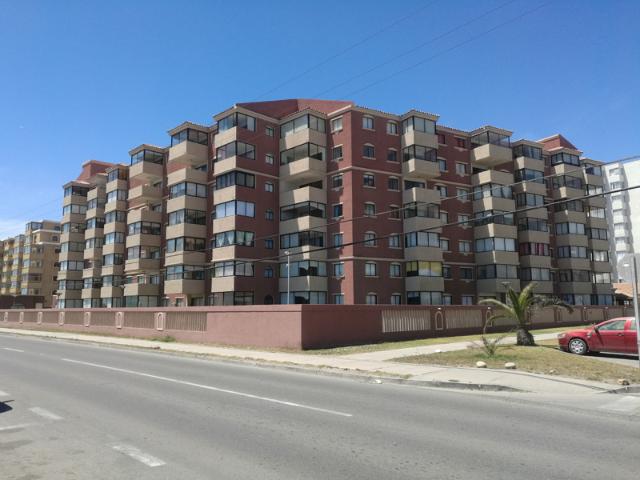 04021087 Arriendo Año corrido 2D2B “Piedra Blanca” Av. del Mar La Serena