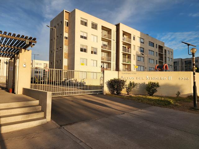 04021099 Arriendo departamento Condominio “Altos del Sendero II” 3D 2B, Sector “El Milagro”, La serena