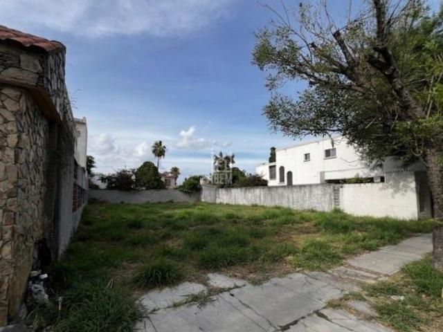 0532 Terreno en Venta en La Anahuac