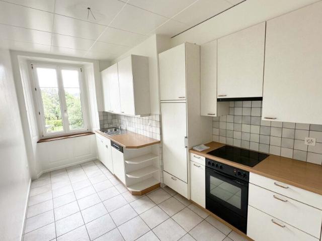 05596 Spacieux appartement de 5 pièces J. F. Houriet 3 Le Locle