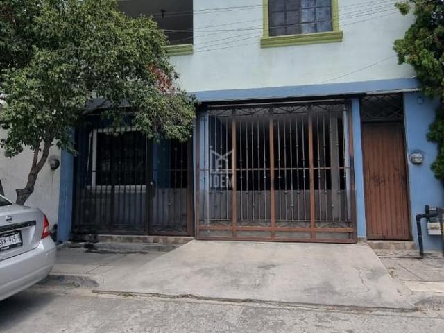 0613 CASA EN VENTA EN RINC?N DEL PONIENTE, SANTA CATARINA