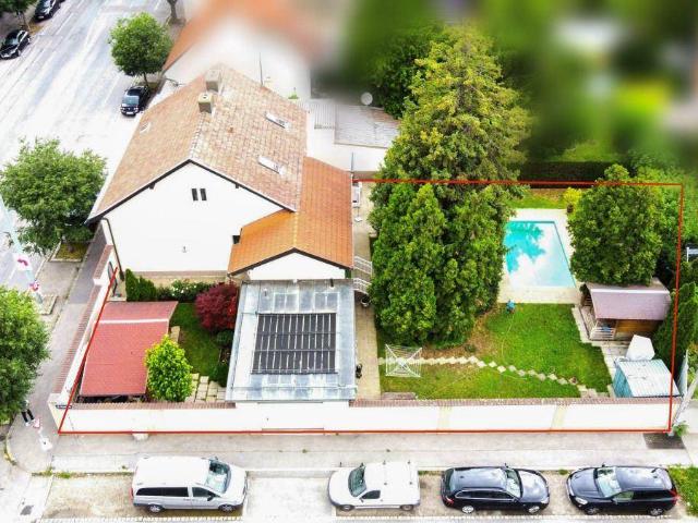 [06795] Wohnen mit Gartenidylle, Pool und Garage!