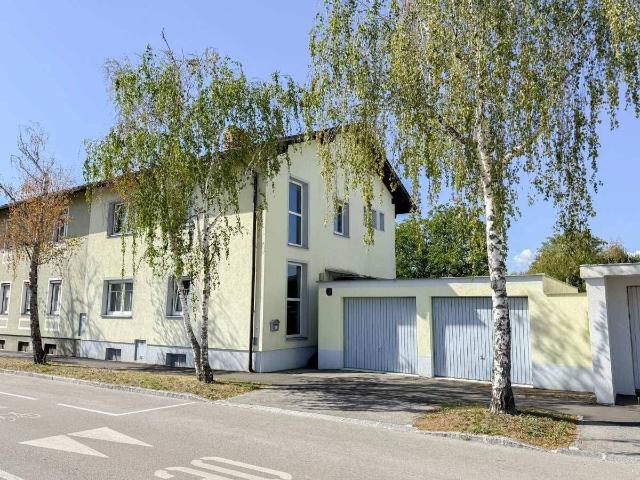 [06855] Haus mit Herz