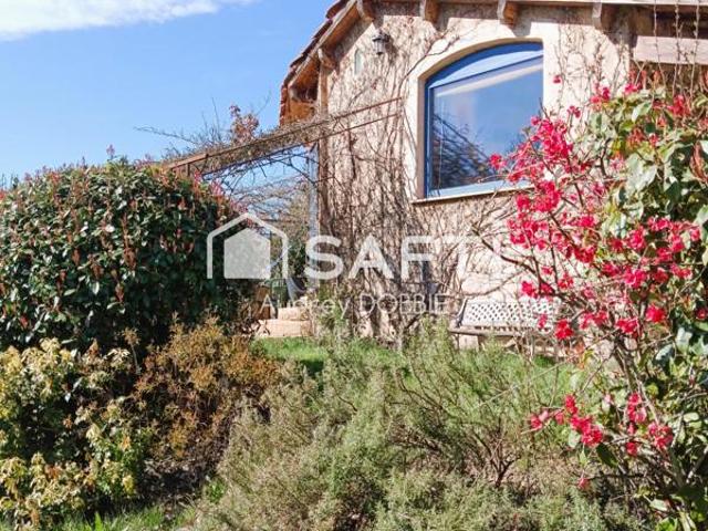 07460: Maison au calme sur un terrain de plus de 5000 m²