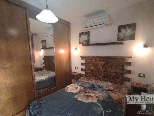 081 594 Renovated duplex style bungalow for rent in Maspalomas