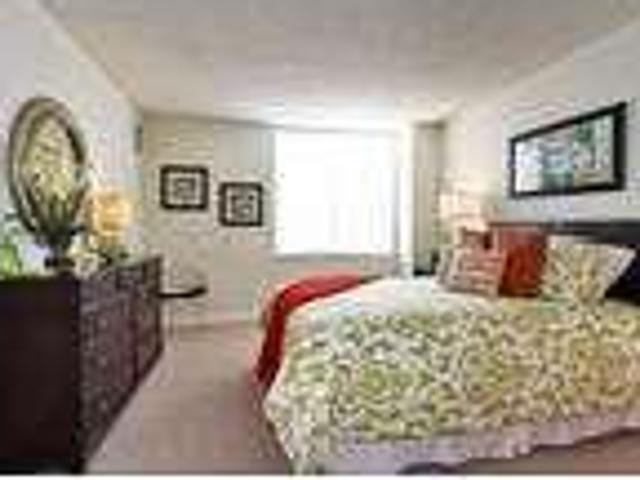0 Bedroom 1 Bath In Arlington Heights IL 60005