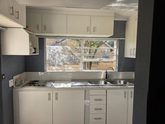 0 Bedroom Flat to Rent in Bramley