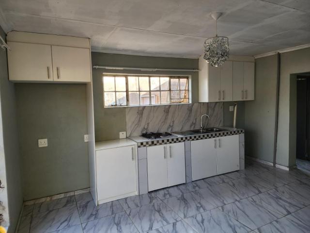 0 Bedroom Flat to Rent in Primrose