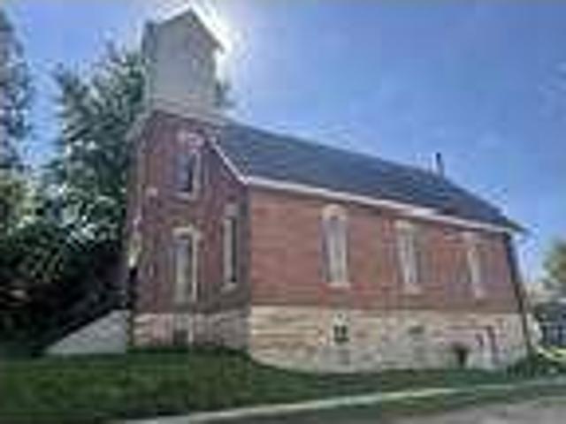 0 bedroom in Center Junction Iowa 52212
