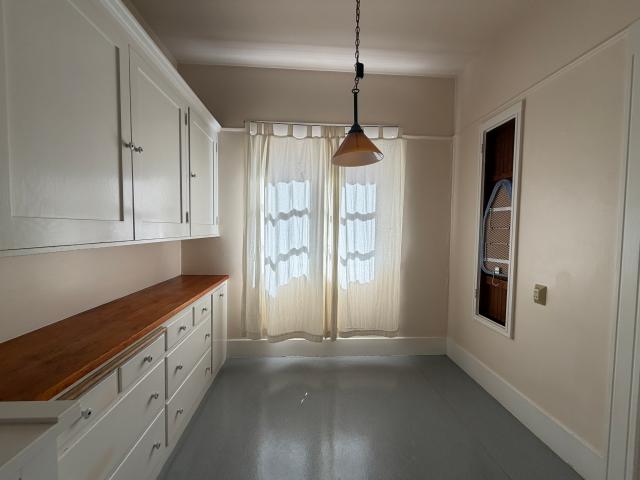 1 BR, 1 BA Apartment 2726 Dwight Way, Berkeley, CA 94704