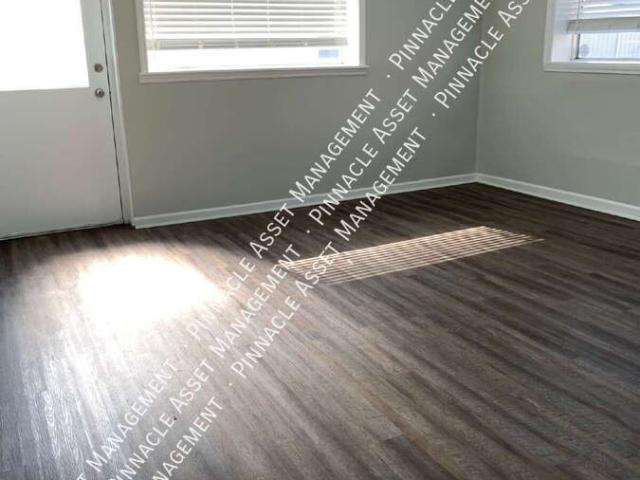 0 BR, 0 BA Apartment 5010 Austin Road Suite 100, Hixson, TN 37343