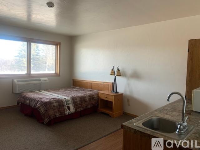 0 BR, 1 BA Apartment W 7842 Airport Road, Unit Apt 22, Crivitz, WI 54114