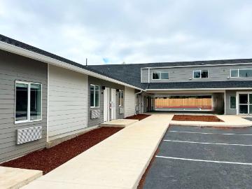 0 BR, 1 BA Apartment 1477 North Manzanita Street Unit 206, Canby, OR 97013