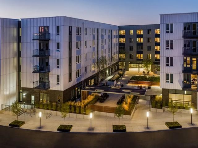0 BR, 1 BA Apartment 1580 NE 32nd Ave Unit 208, Portland, OR 97232