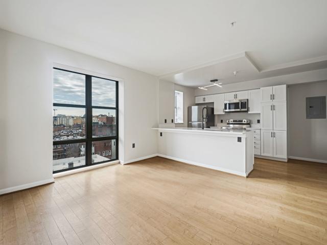 0 BR, 1 BA Apartment 1630 R St NW Unit 502, Washington, DC 20009