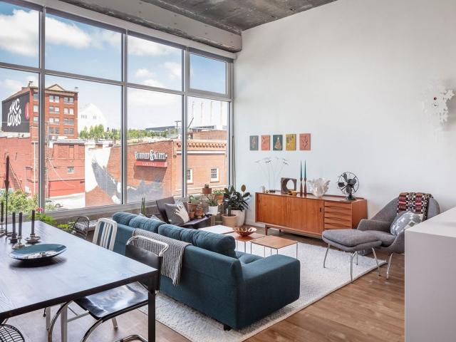 0 BR, 1 BA Apartment 1721 Walnut Street Unit 405, Kansas City, MO 64108