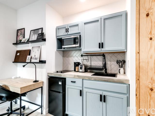 0 BR, 1 BA Apartment 1734 SW 23rd St, Unit 1, Miami, FL 33145