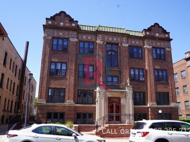 0 BR, 1 BA Apartment 1820 1st Ave S, Minneapolis, MN 55403
