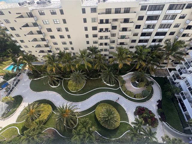 0 BR, 1 BA Apartment 100 Lincoln Road, Miami Beach, FL 33139