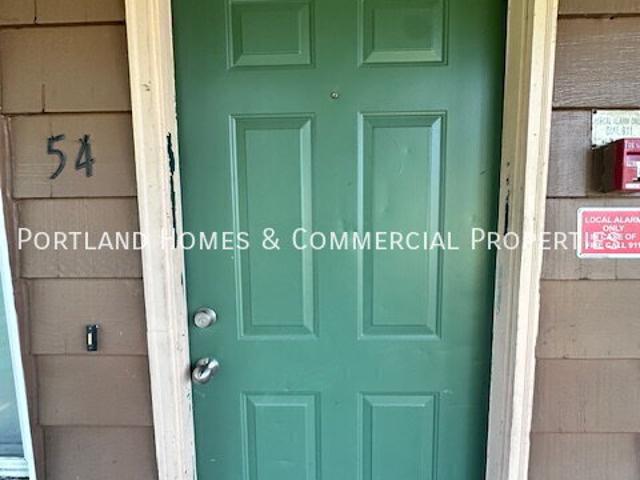0 BR, 1 BA Apartment 10235 NE Prescott St Portland, OR 97220