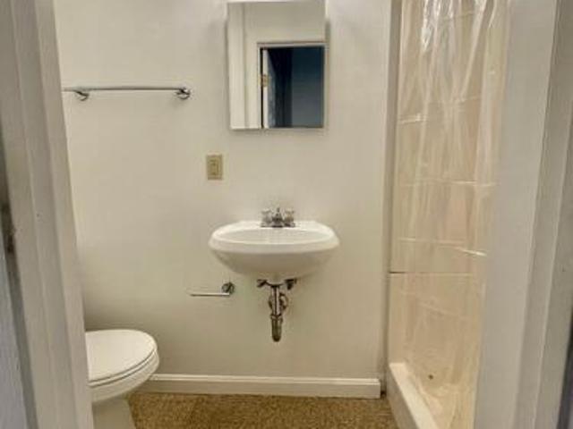0 BR, 1 BA Apartment 1061 Beacon St, Unit 11, Brookline, MA 02446