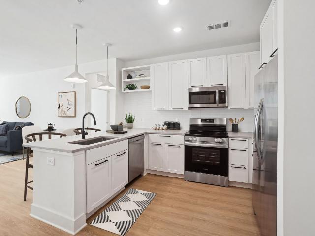 0 BR, 1 BA Apartment 110 East 36th Street Unit 534, Charlotte, NC 28206