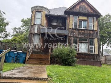 0 BR, 1 BA Apartment 1124 3 Walnut, Danville, IL 61832