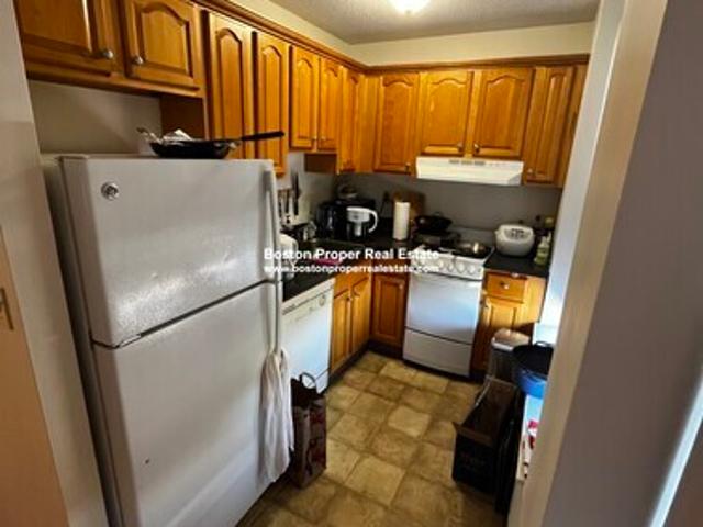 0 BR, 1 BA Apartment 1126 Boylston St, Unit 405, Boston, MA 02215