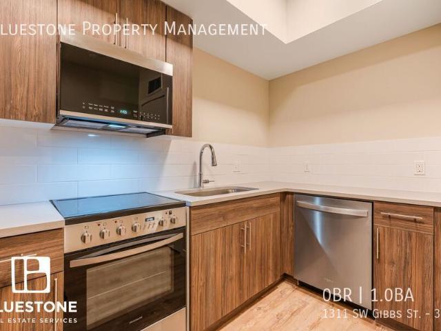 0 BR, 1 BA Apartment 1311 SW Gibbs St Portland, OR 97239
