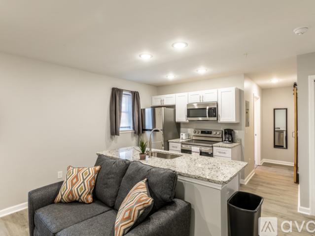 0 BR, 1 BA Apartment 1329 Riverdale Dr, Unit 12, Charlottesville, VA 22902