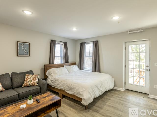 0 BR, 1 BA Apartment 1329 Riverdale Dr, Unit 13, Charlottesville, VA 22902