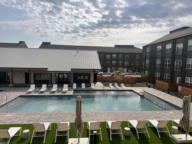 0 BR, 1 BA Apartment 2701 S 55th Street Unit C100, Rogers, AR 72758