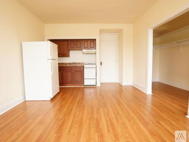 0 BR, 1 BA Apartment 2779 N Milwaukee Ave, Unit #136 Studio, Chicago, IL 60647