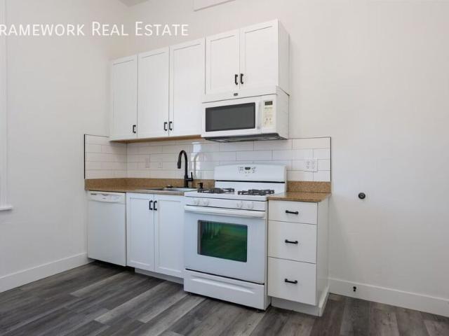 0 BR, 1 BA Apartment 2031 Curtis St, Denver, CO 80205