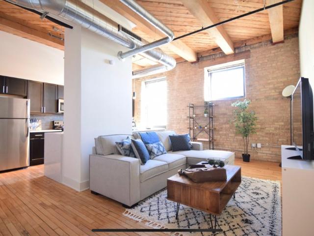 0 BR, 1 BA Apartment 214 East Florida Street Unit 327, Milwaukee, WI 53204