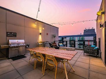 0 BR, 1 BA Apartment 2203 E Union St Unit 218, Seattle, WA 98122