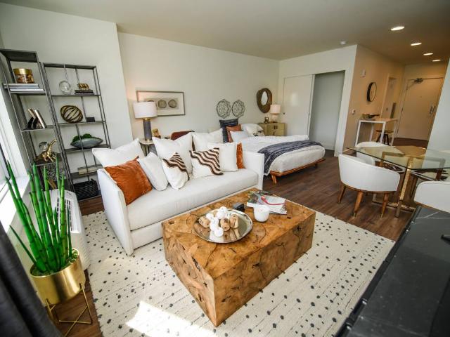 0 BR, 1 BA Apartment 2323 Northwest Savier Street Unit 411, Portland, OR 97296