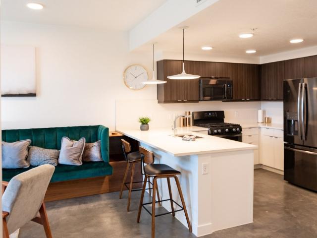 0 BR, 1 BA Apartment 385 S 400 East Unit 716, Salt Lake City, UT 84111
