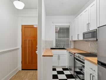 0 BR, 1 BA Apartment 3016 1st Ave Unit 107, Seattle, WA 98121
